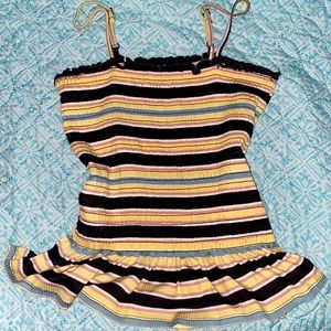 Size L Rouched Tank Like New